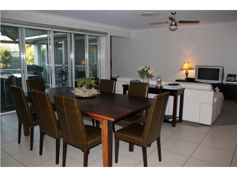 11 Regand Park Boulevard, Dubbo NSW 2830