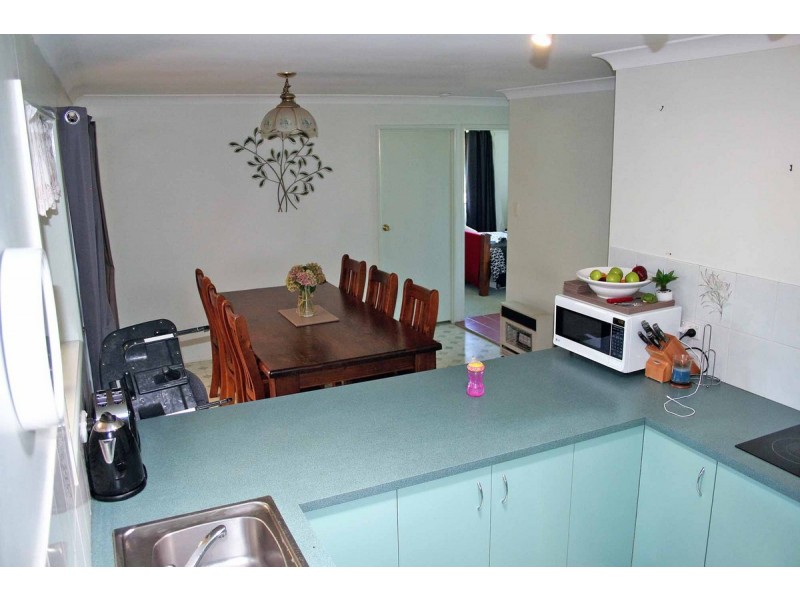 40 Liquidamber Street, Glenvale QLD 4350