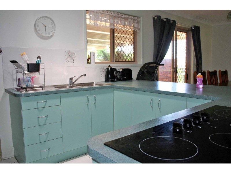 40 Liquidamber Street, Glenvale QLD 4350