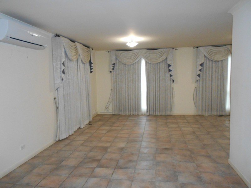 2/403 Gaffney Street, Pascoe Vale VIC 3044