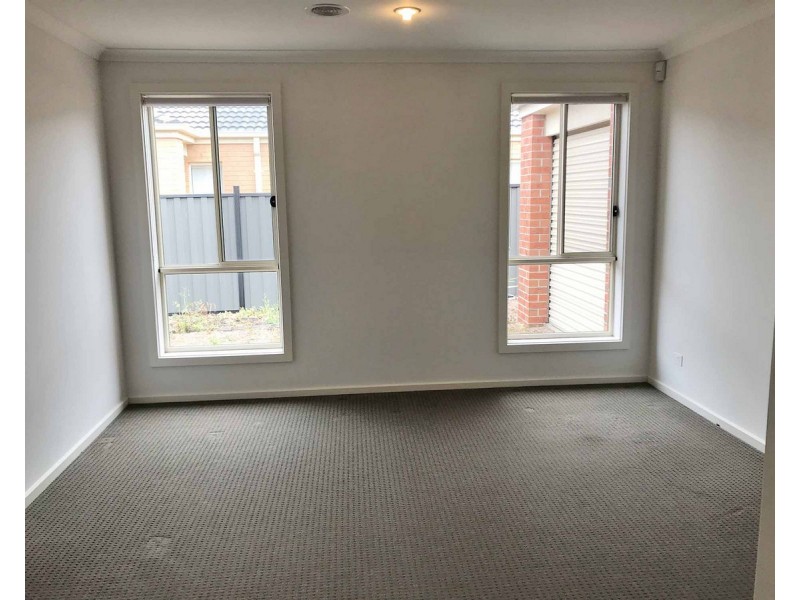 27 Hardwick Road, Point Cook VIC 3030
