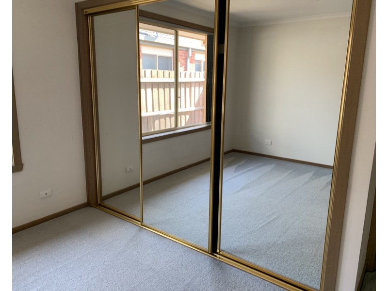 2/46 Nelson Avenue, Altona Meadows VIC 3028