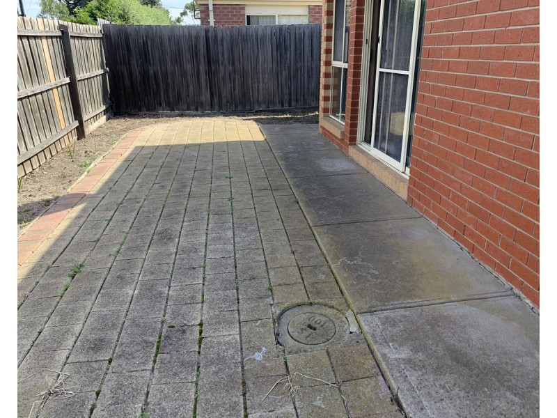 2/46 Nelson Avenue, Altona Meadows VIC 3028