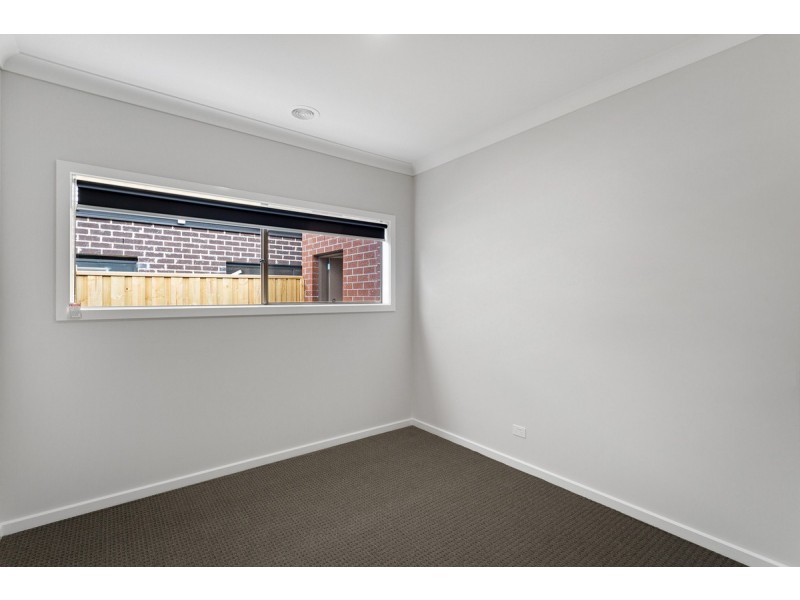 75 Docker Street, Mickleham VIC 3064