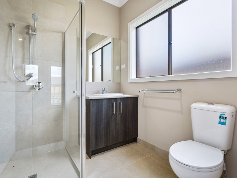 75 Docker Street, Mickleham VIC 3064