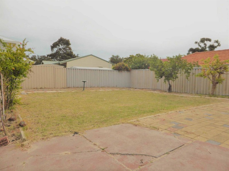 367 Grand Promenade, Dianella WA 6059