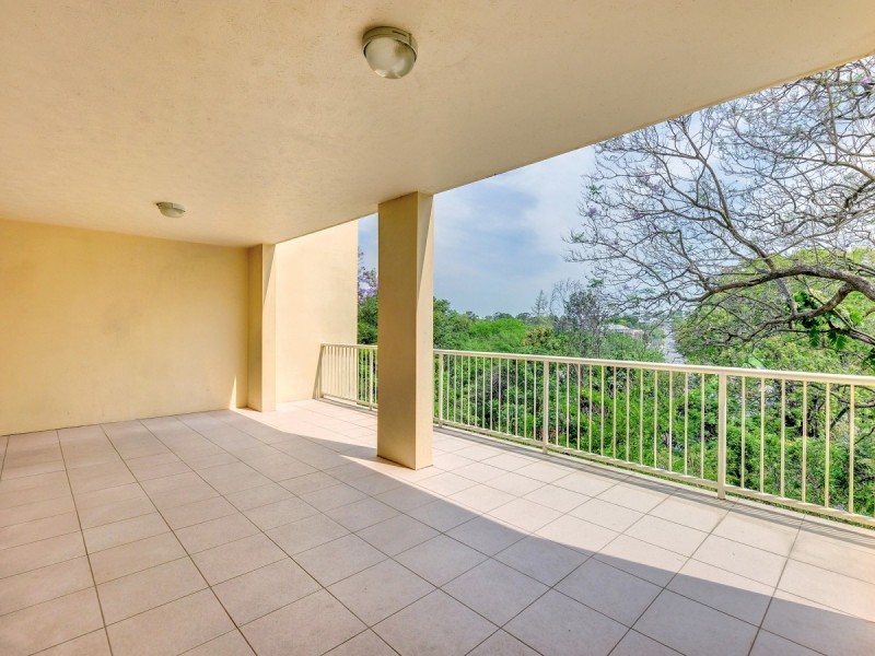 3/176 Waterworks Road, Ashgrove QLD 4060