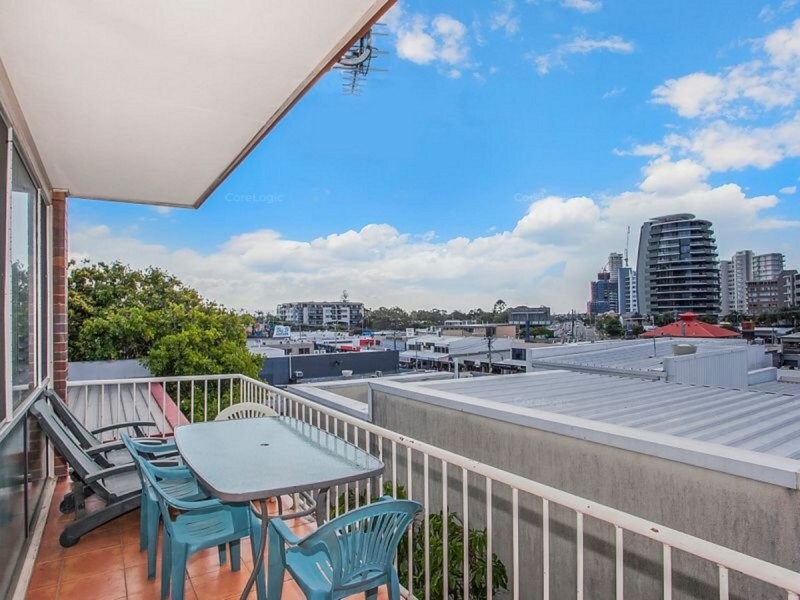 16/31 Connor Street, Burleigh Heads QLD 4220