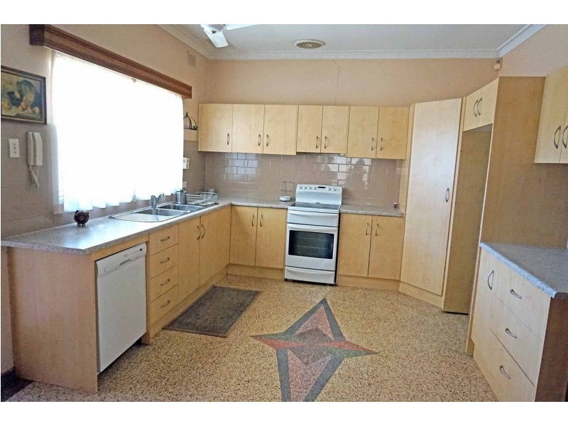 1613 Main North Road, Salisbury East SA 5109