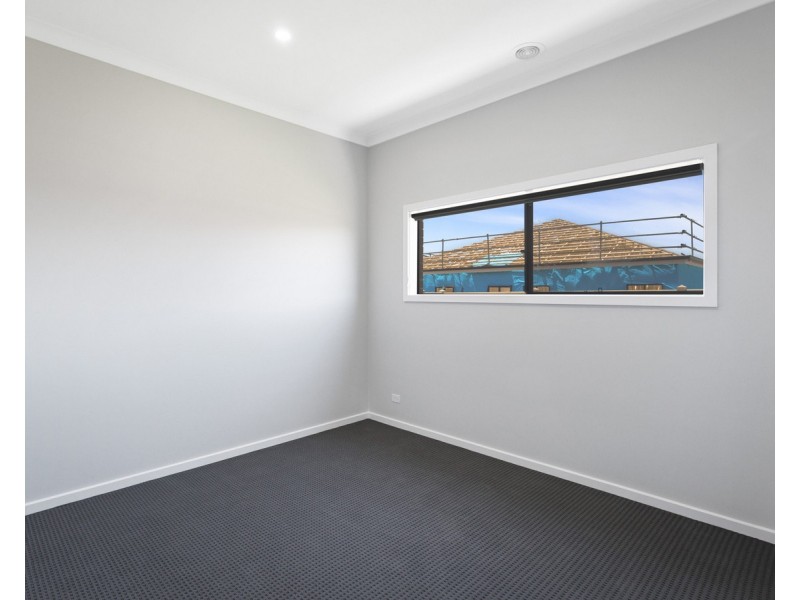 47 Faraday Street, Mickleham VIC 3064