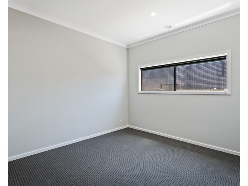 47 Faraday Street, Mickleham VIC 3064