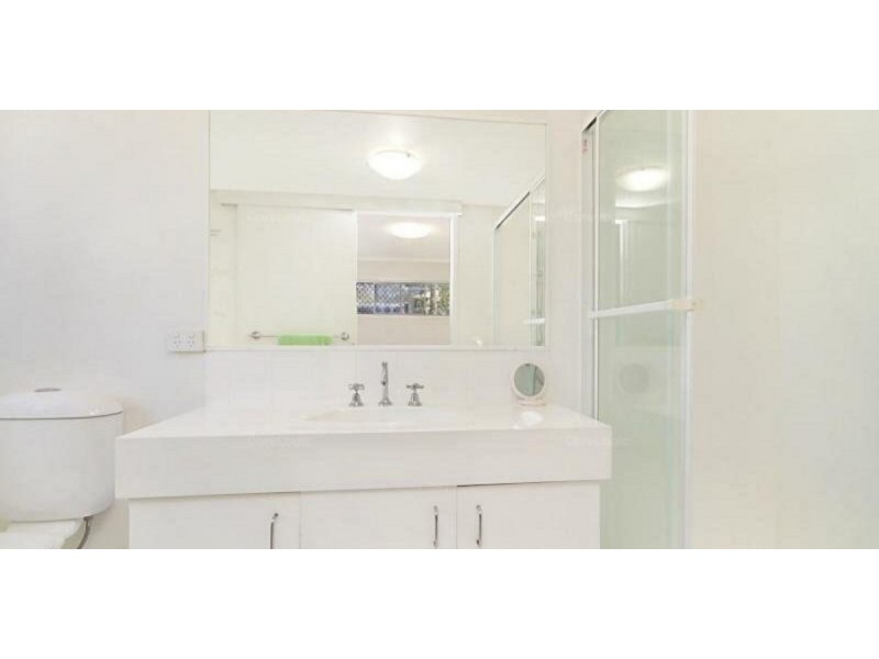 1/5 George Street, Burleigh Heads QLD 4220