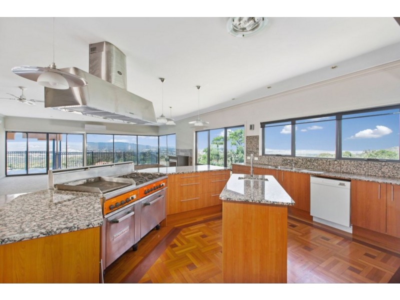 9 Ironbark Court, Hidden Valley VIC 3756