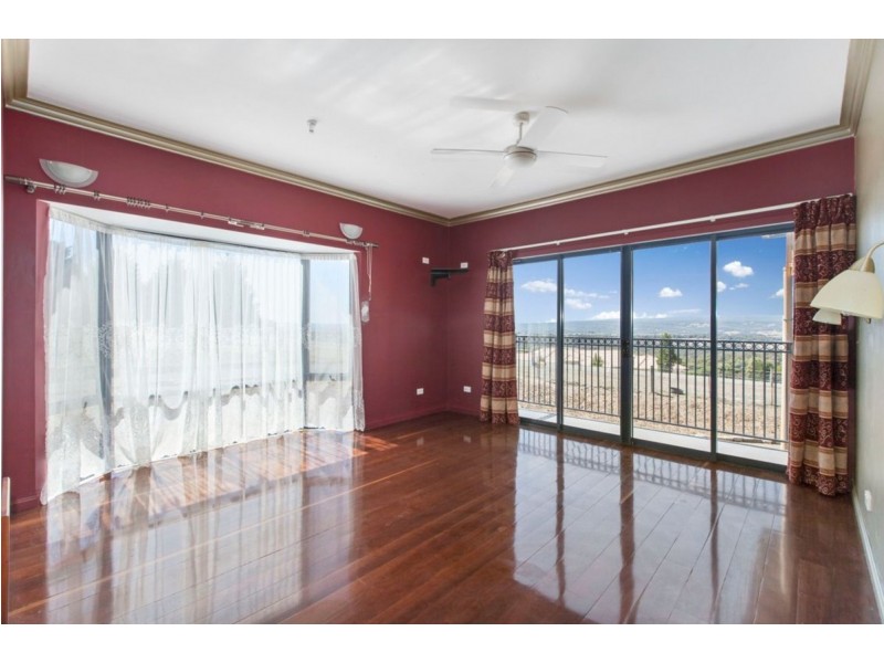 9 Ironbark Court, Hidden Valley VIC 3756