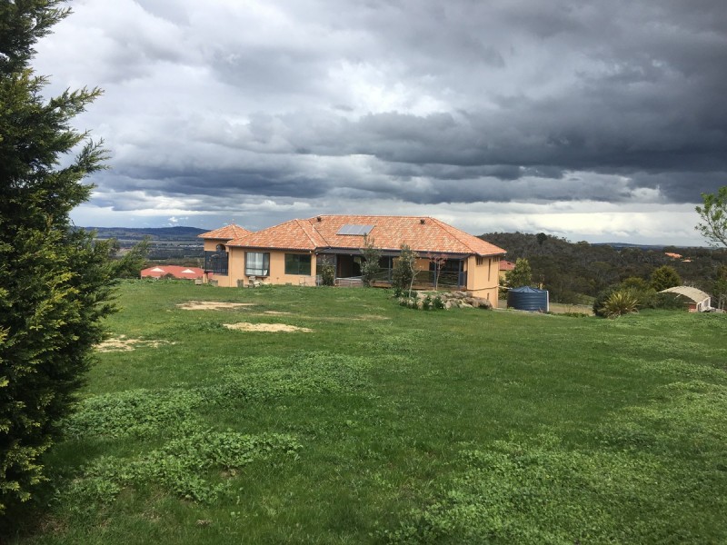 9 Ironbark Court, Hidden Valley VIC 3756