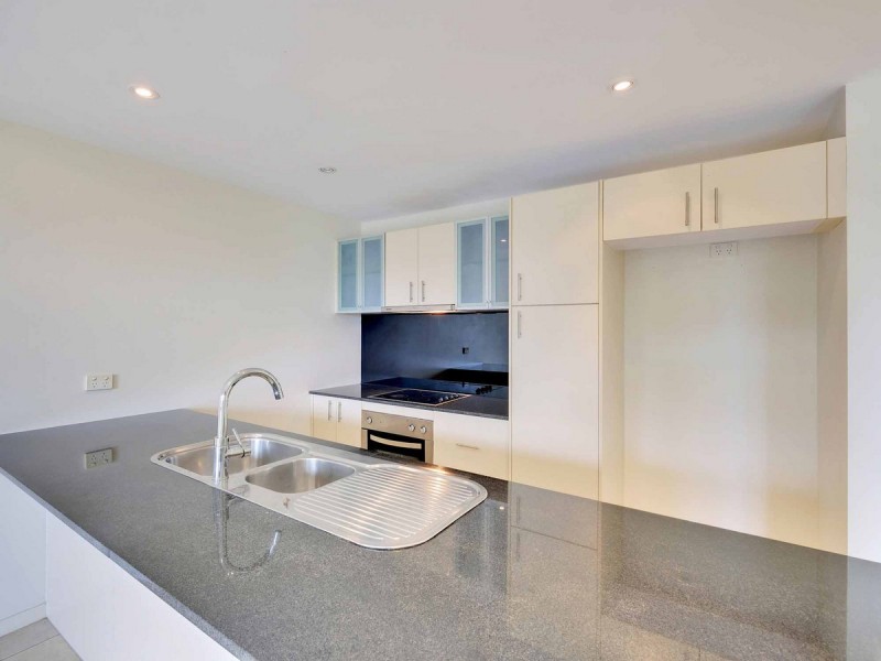 2/176 Waterworks Road, Ashgrove QLD 4060