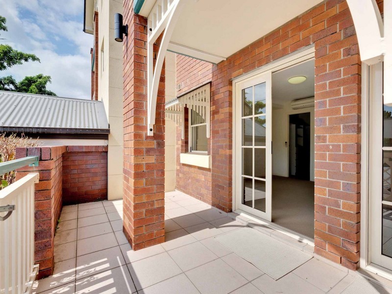 2/176 Waterworks Road, Ashgrove QLD 4060