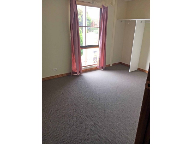 6 Valkyrie Street, Hallett Cove SA 5158