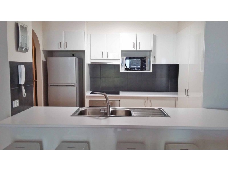 25/21 George St East, Burleigh Heads QLD 4220