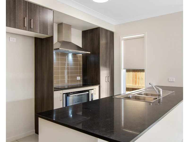 44 Leslie Crescent, Caloundra West QLD 4551