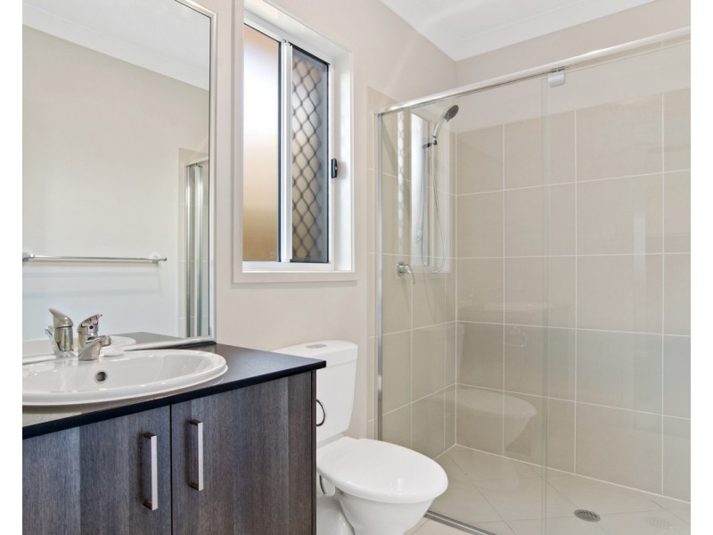 44 Leslie Crescent, Caloundra West QLD 4551