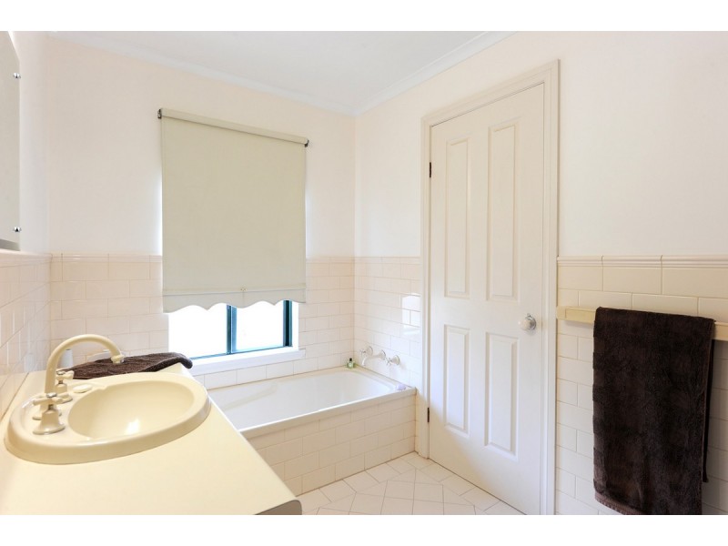2 Bagshaw Way, Mile End SA 5031