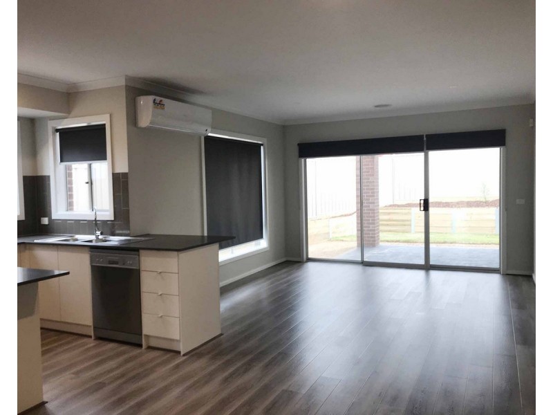 89 Butterfly Boulevard, Tarneit VIC 3029