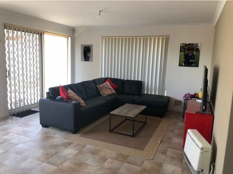 18 Drummore Elbow, Stratton WA 6056