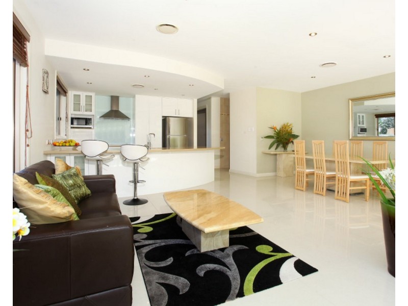 6001B The Boulevarde ‘Royal Pines’, Benowa QLD 4217