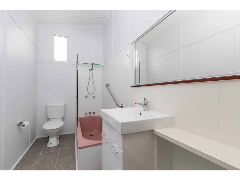 17 Lloyd Street, New Farm QLD 4005