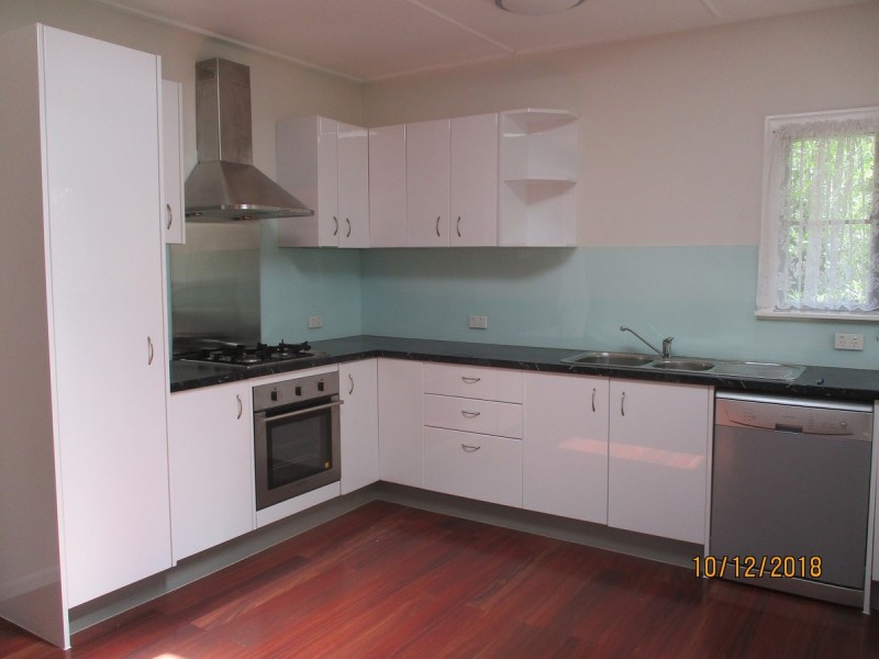 9 Augustus Street, Corinda QLD 4075