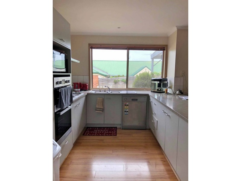 9 Tara Court, Yallambie VIC 3085