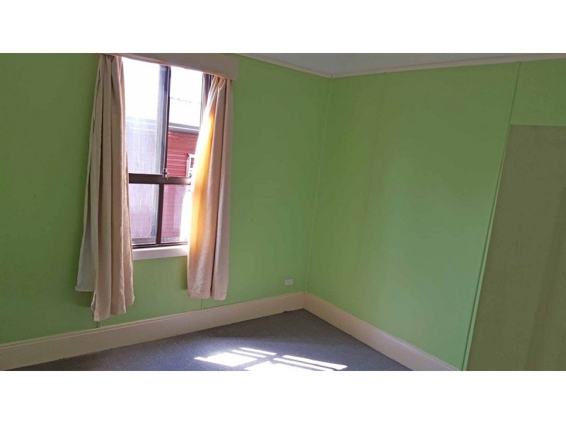 1 Pentland Avenue, Roselands NSW 2196