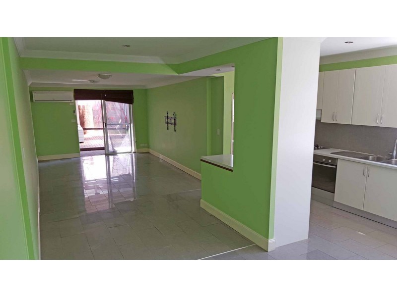 1 Pentland Avenue, Roselands NSW 2196