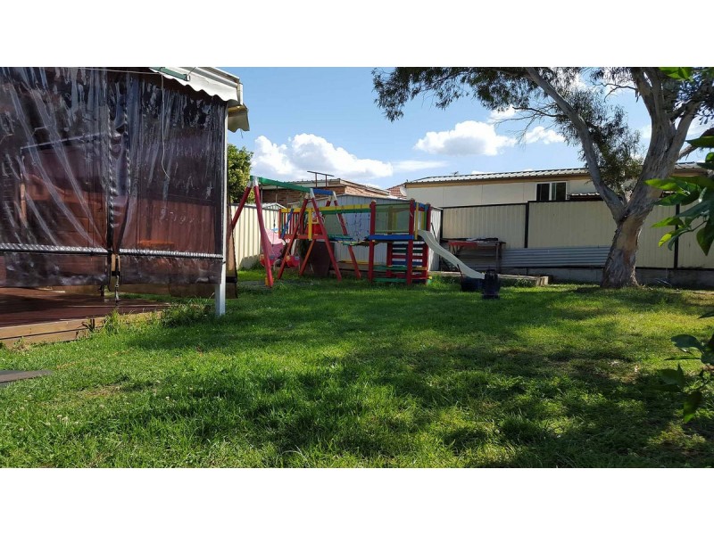 1 Pentland Avenue, Roselands NSW 2196