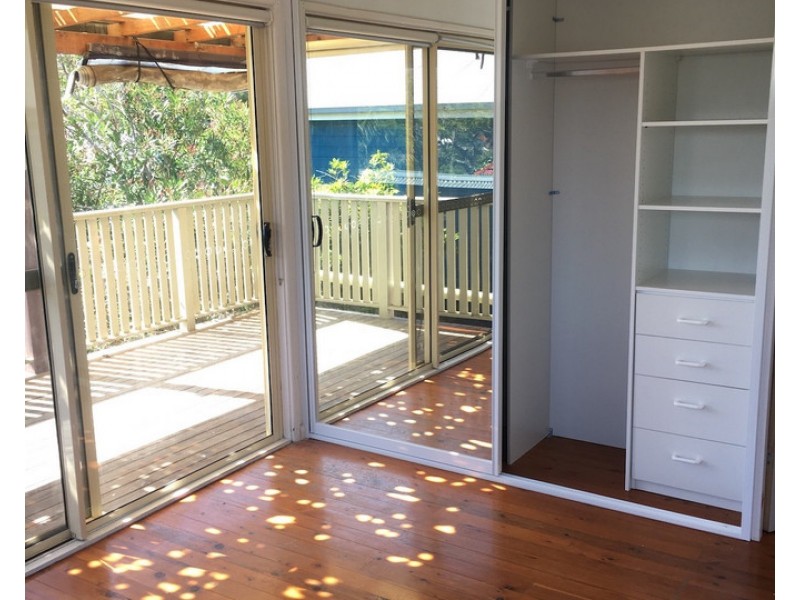 1B Travers Road, Curl Curl NSW 2096