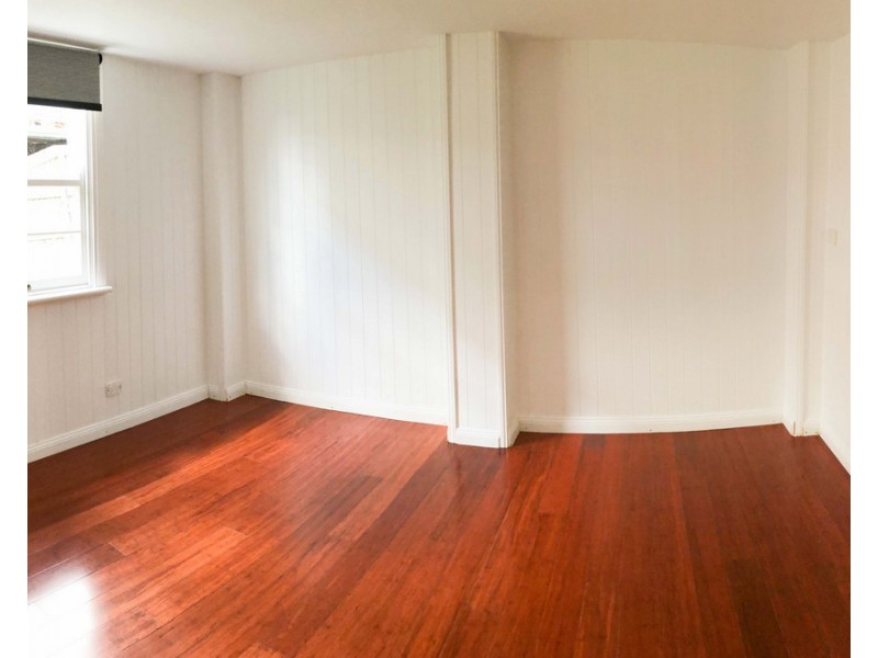 39 Stoneleigh Street, Albion QLD 4010