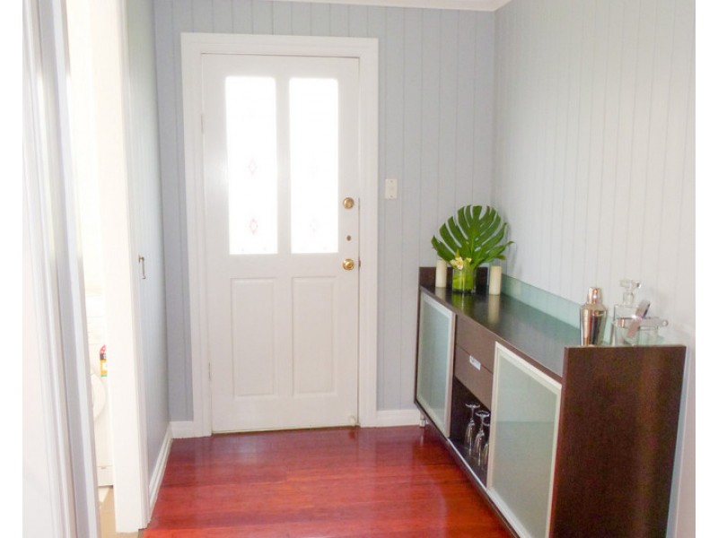 39 Stoneleigh Street, Albion QLD 4010