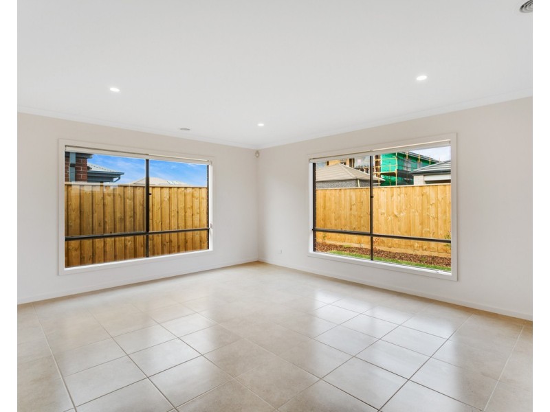 23 Folkestone Road, Werribee VIC 3030