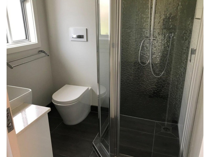 2/13 Beuron Road, Altona North VIC 3025