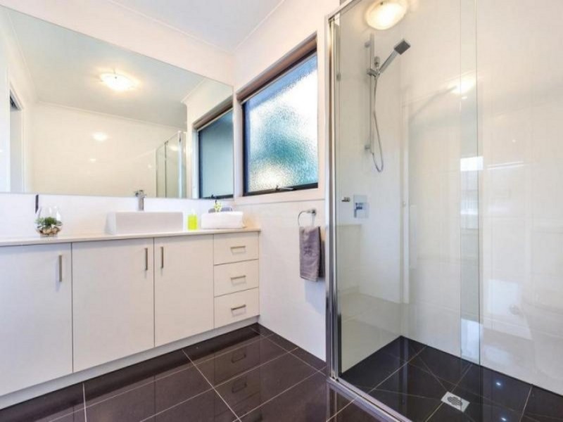 1/22 Tram Road, Doncaster VIC 3108