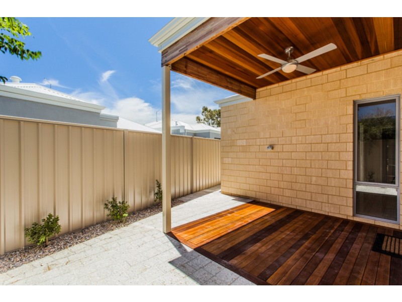 14D May Drive, Nollamara WA 6061