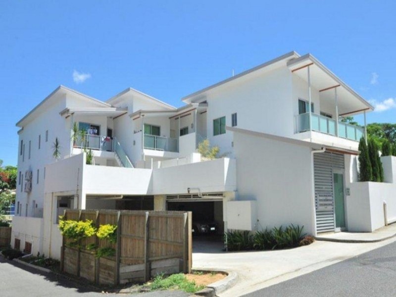 201/28 Dengate Lane, St Lucia QLD 4067