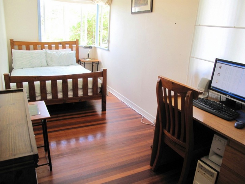 115 Empress Terrace, Bardon QLD 4065