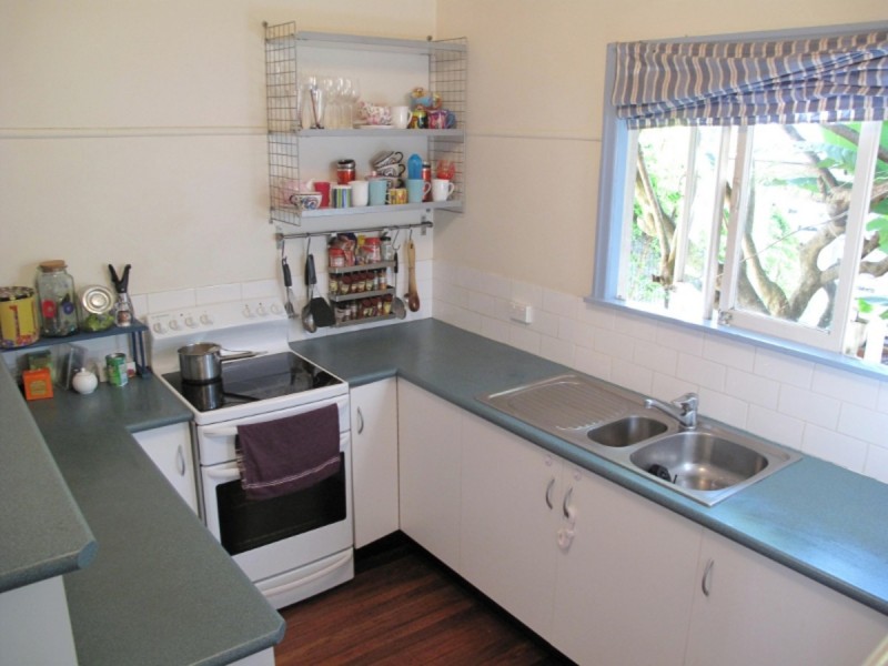 115 Empress Terrace, Bardon QLD 4065