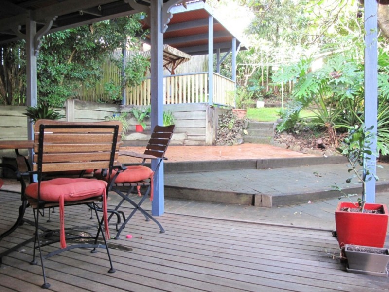 115 Empress Terrace, Bardon QLD 4065