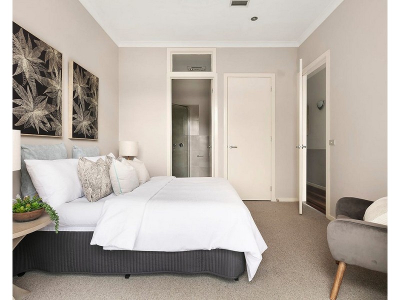 31 Park Drive, Clifton Hill VIC 3068