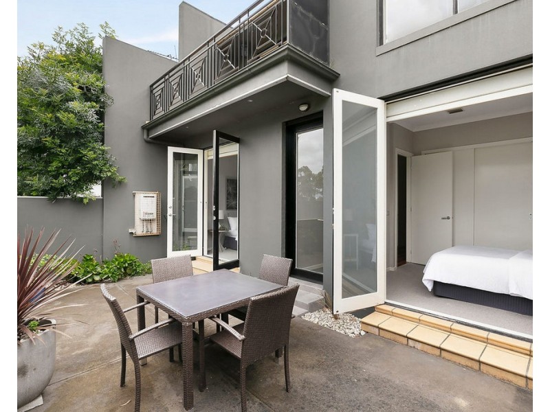 31 Park Drive, Clifton Hill VIC 3068