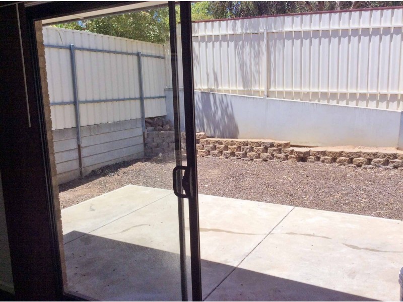17 Sunset Circuit, Walkley Heights SA 5098