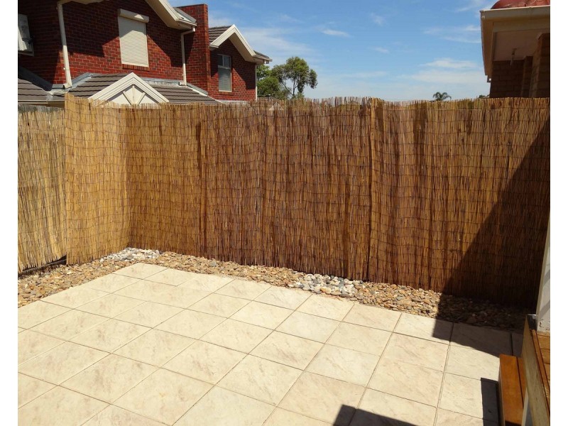1/59 Purinuan Road, Reservoir VIC 3073